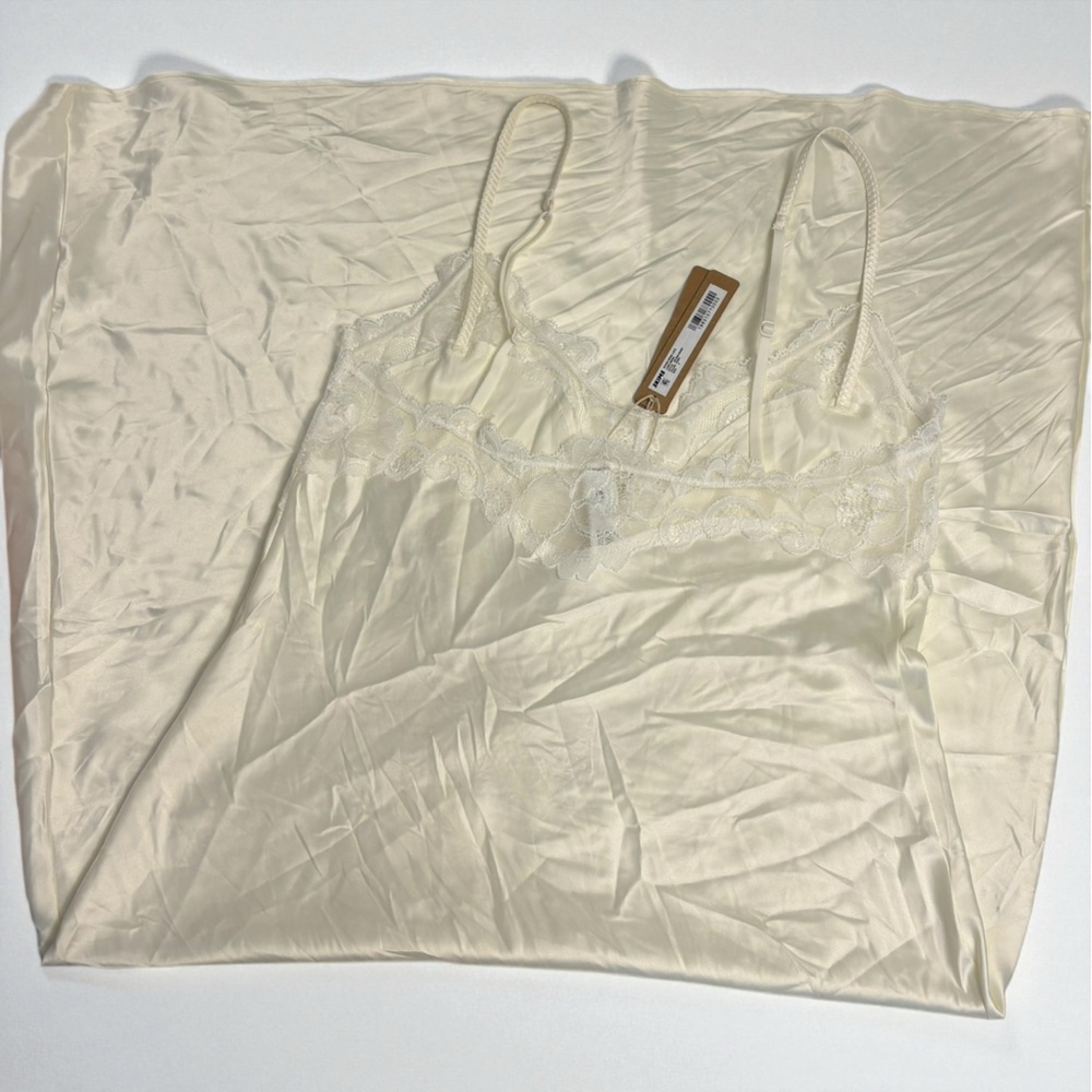 SKIMS White Lace-Trim Midi Slip Dress - Picture 8 of 11